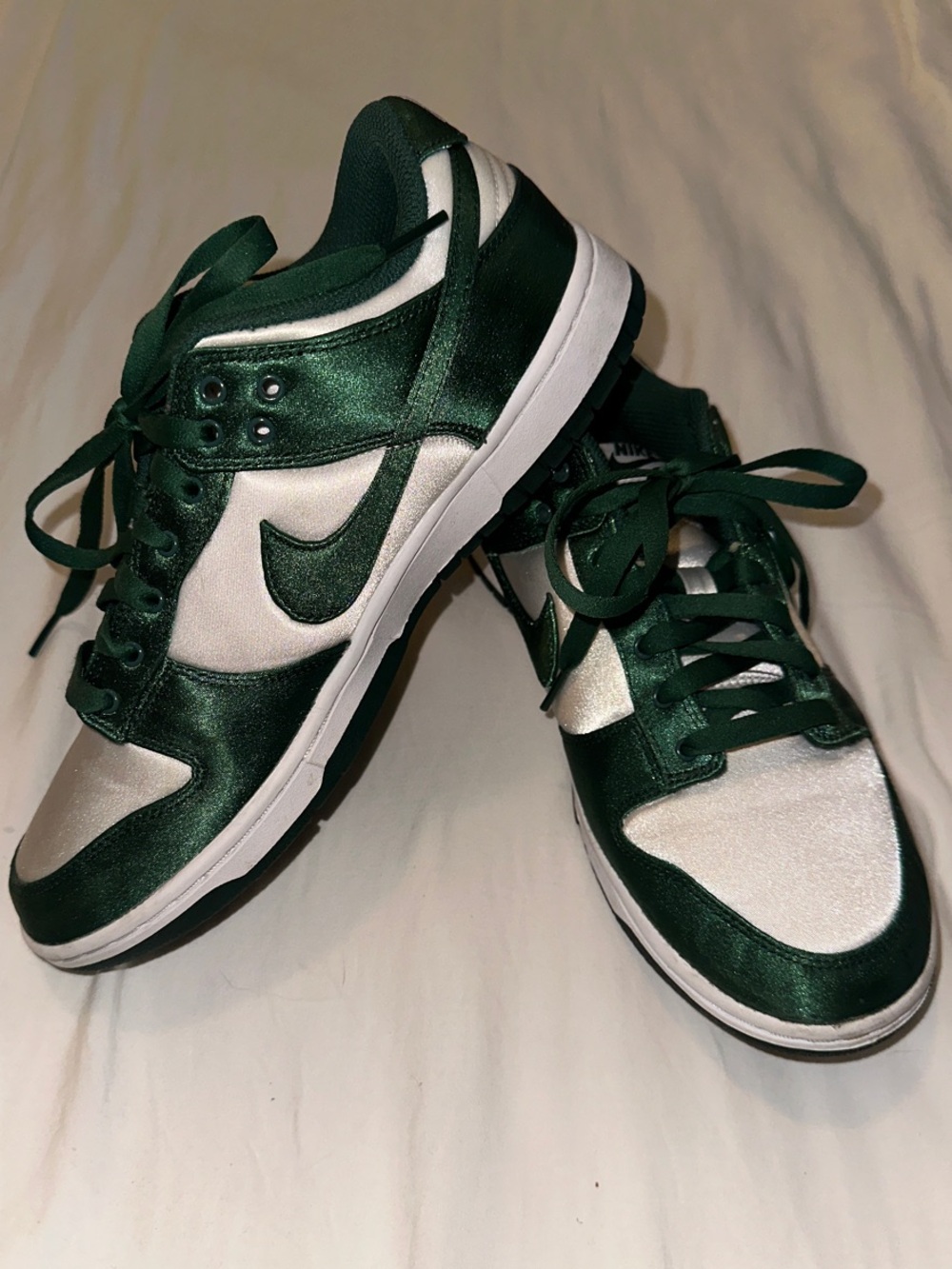 Nike Women’s Dunk Low 'Satin Green' - Picture 2 of 4